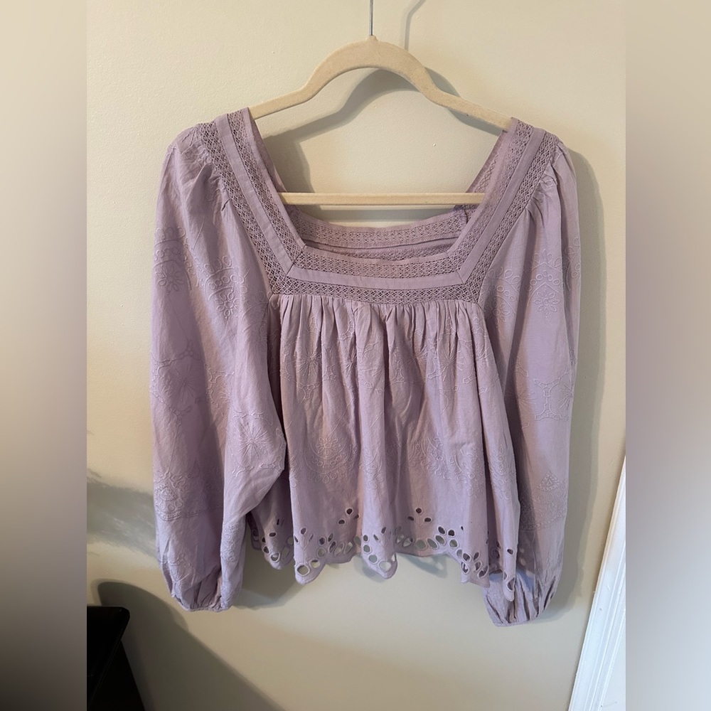 Women’s Blouse